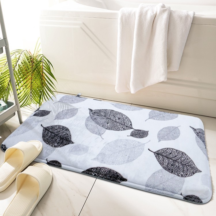 salle de bain accessoires robinet baignoire lavabo vasque tapis douchette poubelle