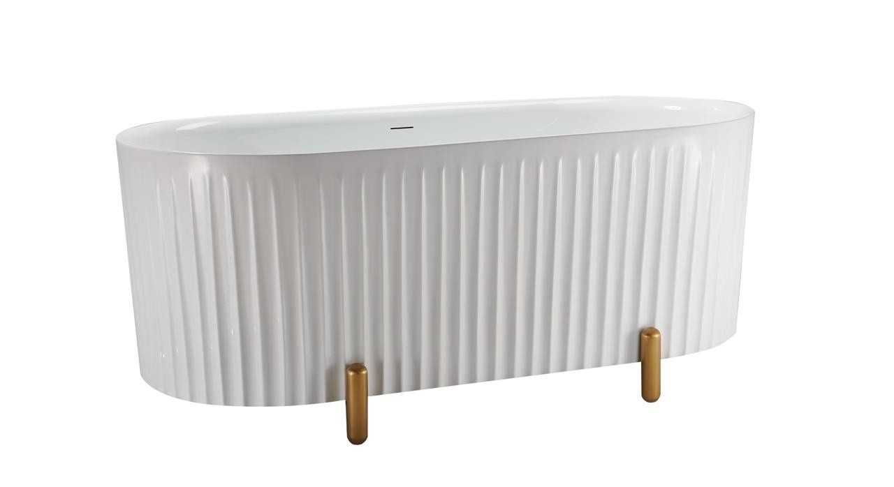 salle de bain accessoires robinet baignoire lavabo vasque tapis douchette poubelle