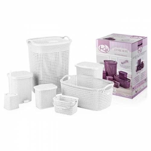 salle de bain accessoires robinet baignoire lavabo vasque tapis douchette poubelle