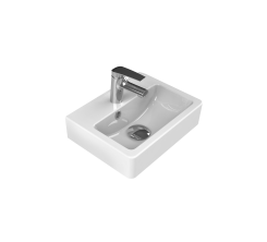 salle de bain accessoires robinet baignoire lavabo vasque tapis douchette poubelle