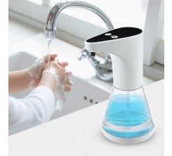 salle de bain accessoires robinet baignoire lavabo vasque tapis douchette poubelle