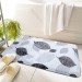 salle de bain accessoires robinet baignoire lavabo vasque tapis douchette poubelle
