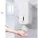 salle de bain accessoires robinet baignoire lavabo vasque tapis douchette poubelle