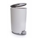 salle de bain accessoires robinet baignoire lavabo vasque tapis douchette poubelle